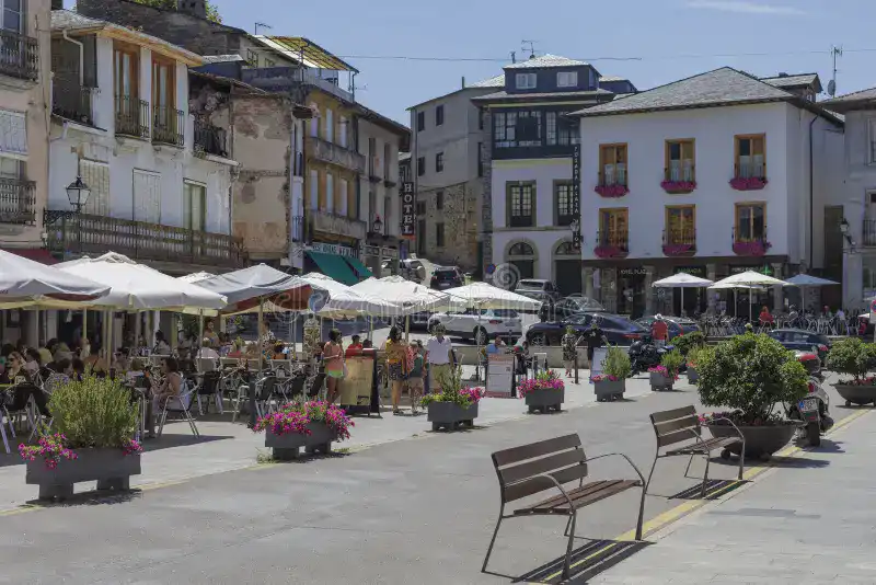 Plaza Mayor - qué ver en Villafranca del Bierzo