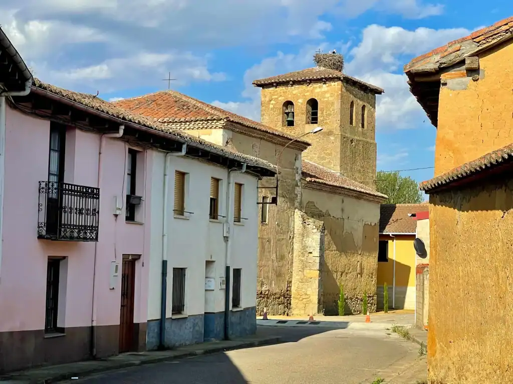 Villamoros de Mansilla en la etapa mansilla de las mulas - leon